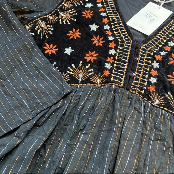 Lula Soul Bohemian Embroidered Mylee Top - Picture 7 of 9